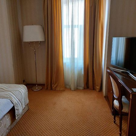 Hotel Optima Collection Podil Plaza à Kiev Extérieur photo