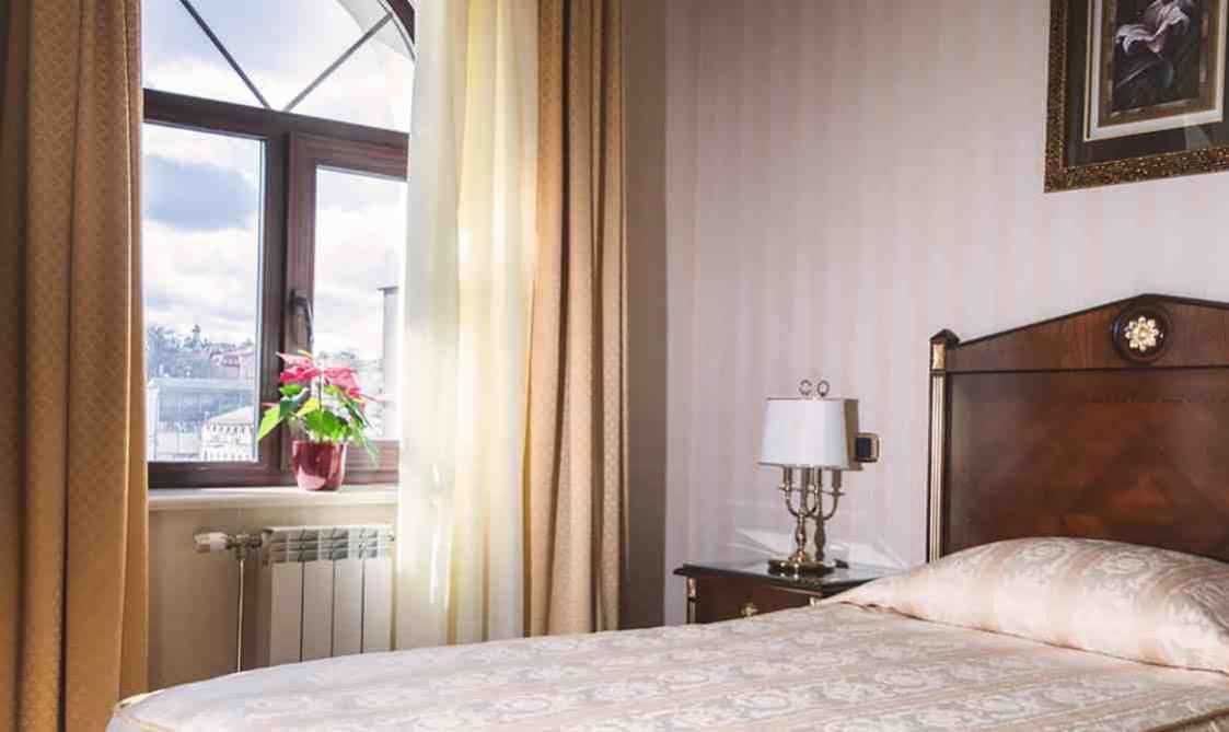 Hotel Optima Collection Podil Plaza à Kiev Extérieur photo