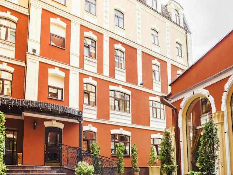 Hotel Optima Collection Podil Plaza à Kiev Extérieur photo