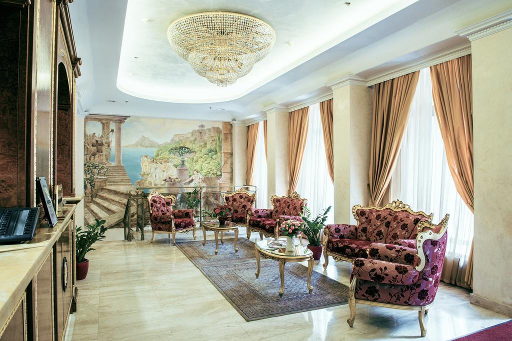 Hotel Optima Collection Podil Plaza à Kiev Extérieur photo